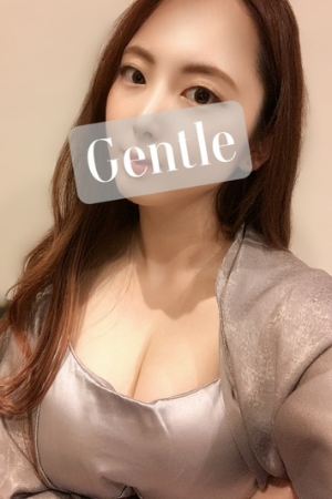 色気たっぷりの20代グラマー女子が密着マッサージ