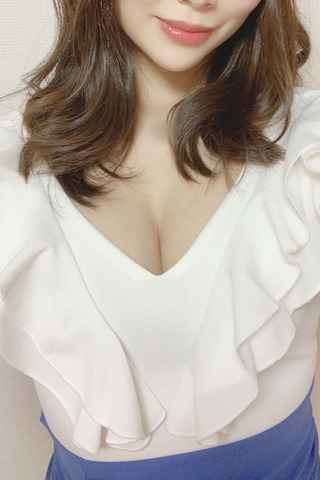 極上を超える美女との濃密なひとときを堪能